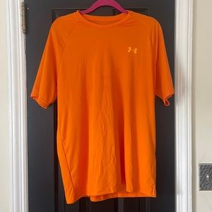 Under armour athletic t shirt